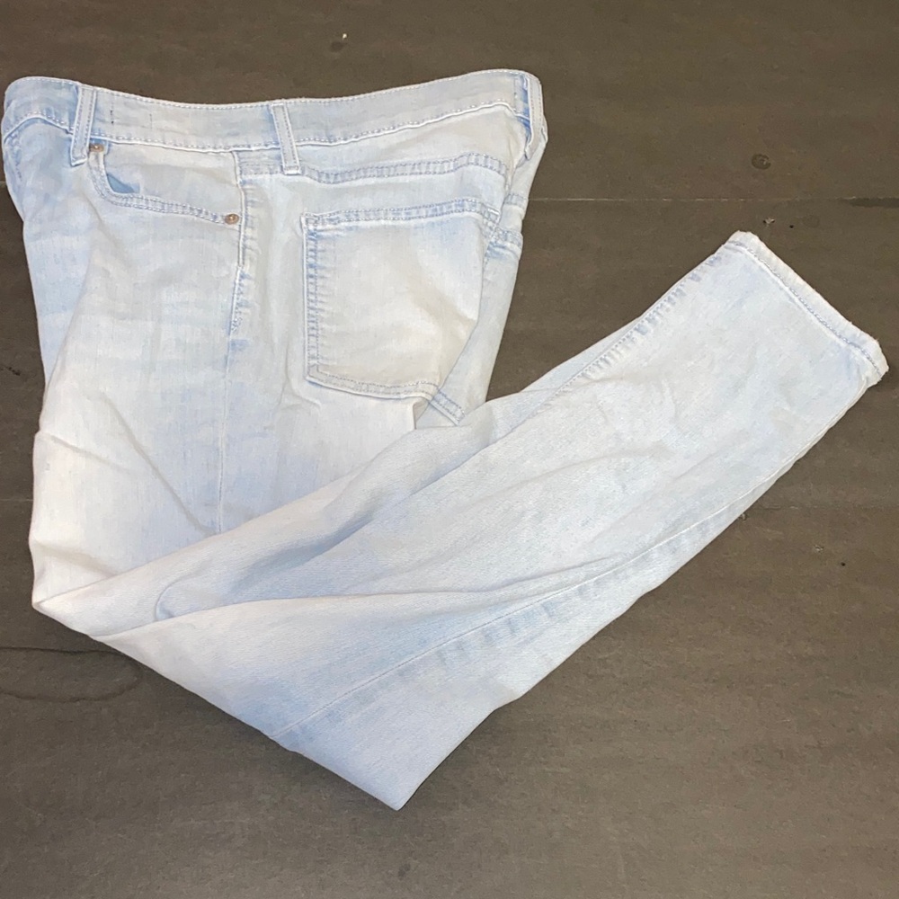 GAP Denim Women's Size 27 Best Girlfriend Light Blue Skinny Jeans